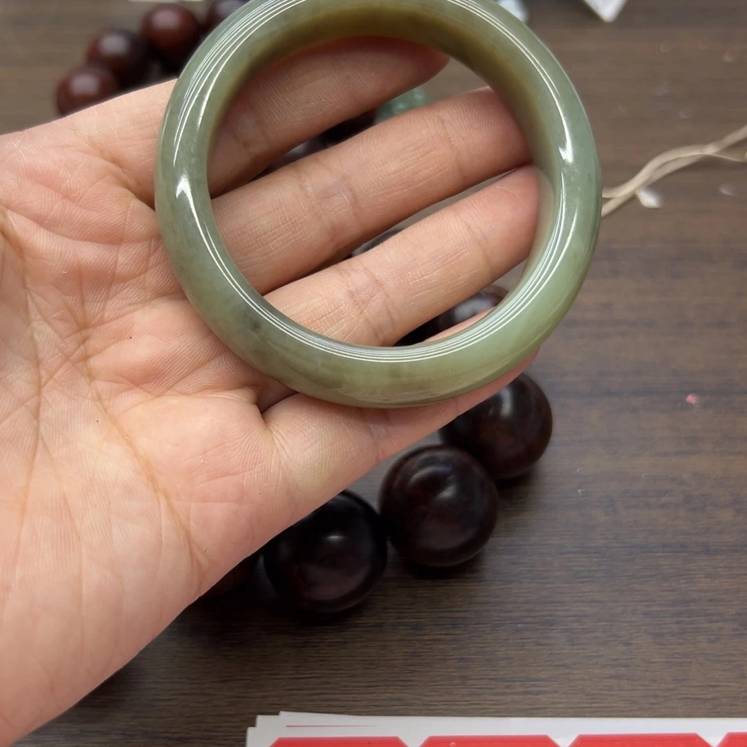 和田玉未镶嵌手镯55.2圈围242