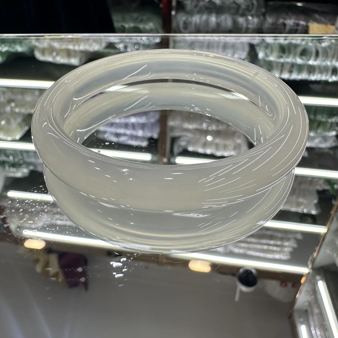 【小猪甄选】PP玛瑙玉髓白月光高冰手镯多样性发其一