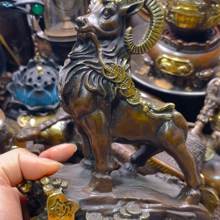 铜器摆件收收藏藏