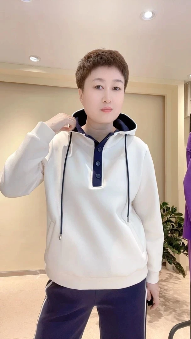 嘉莉丹:1002#简约个性时尚套装