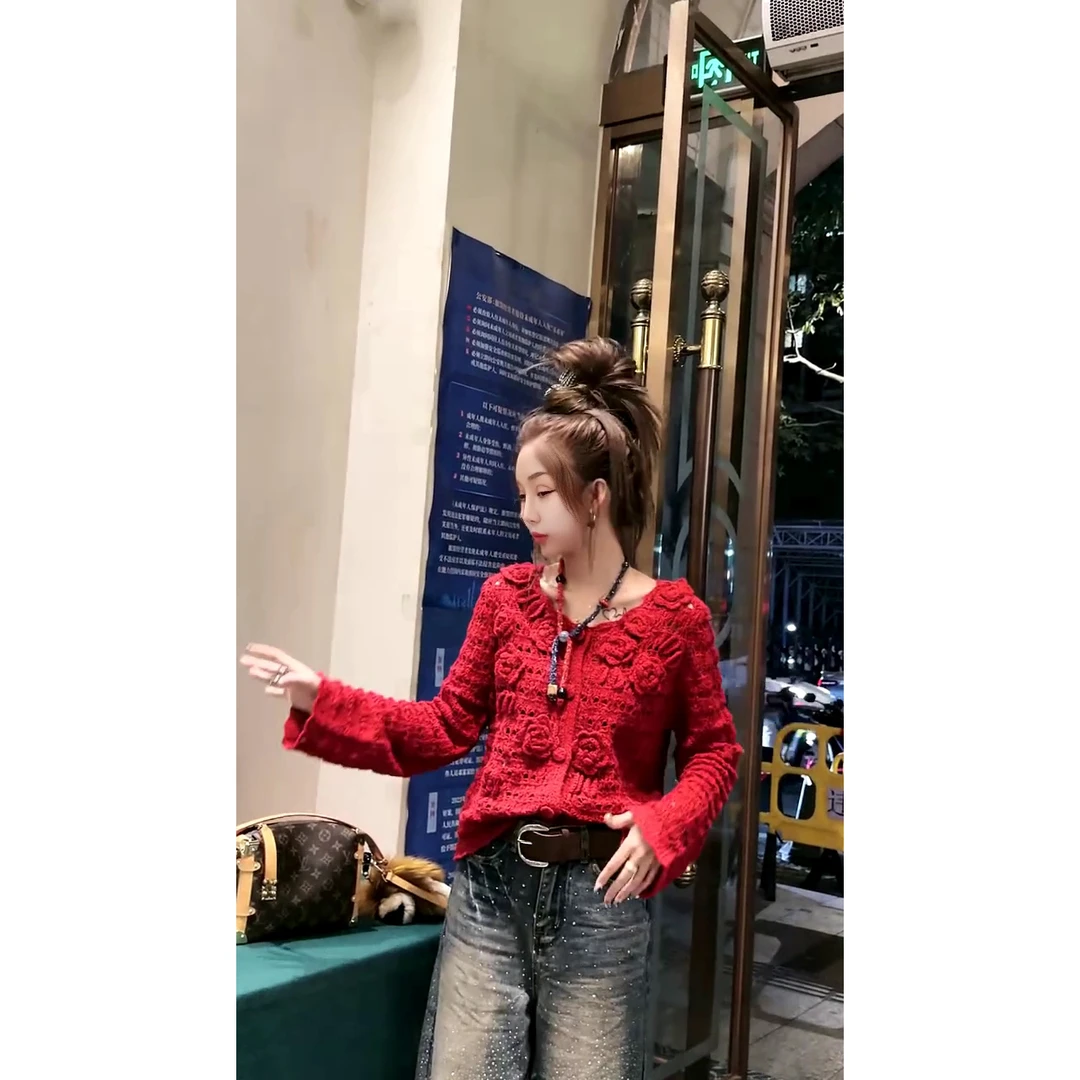 重工立体镂空钩花长袖毛衣欧货款复古花朵洋气针织毛衣