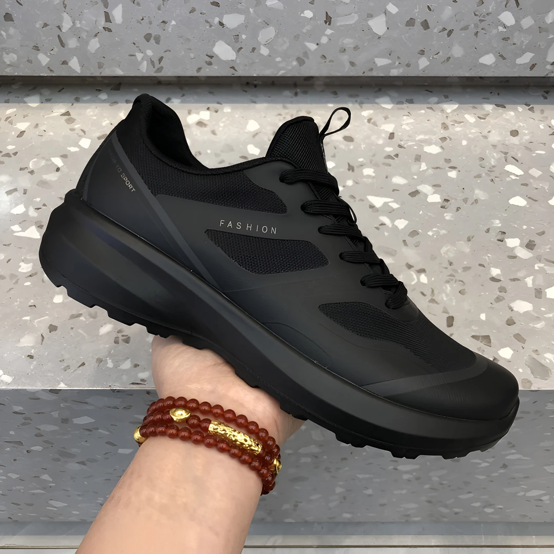 耐磨轻便夏季低帮运动鞋透气休闲鞋徒步男士舒适行政时尚潮鞋黑色