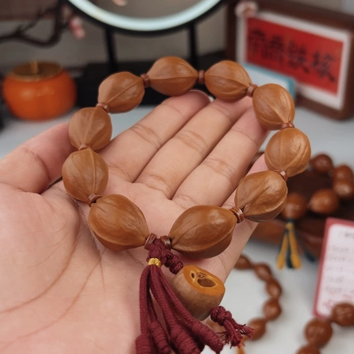 随***散橄榄核手串18×26鲨鱼背