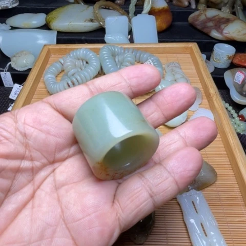 吊坠(不含链)未镶嵌和田玉杰*