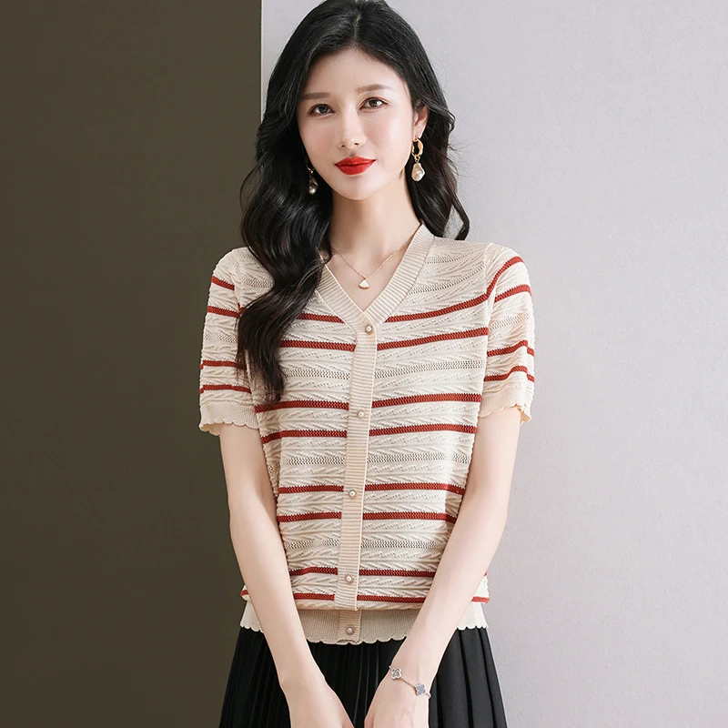 夏季女装冰丝短袖t恤女2024年新款短款条纹洋气减龄薄款针织小衫