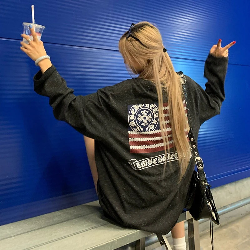 饭饭又饿了【马蹄梵文】慵懒印花圆领T恤