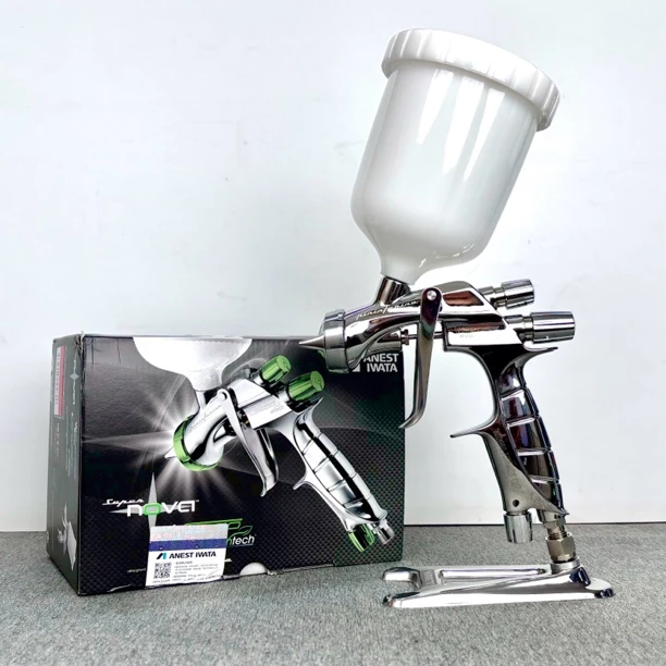 iWATA日本岩田系列喷枪1.4口径面漆喷枪省漆高雾化