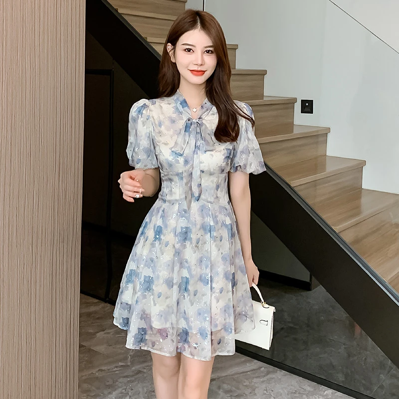 夏季法式高腰A字碎花大摆气质收腰碎花显瘦气质连衣裙后妈蓝色
