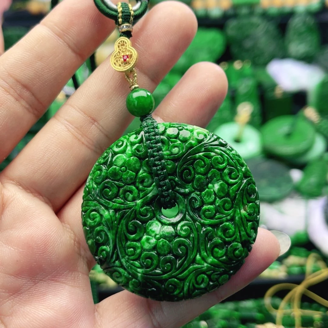 翡翠未镶嵌颈饰吊坠