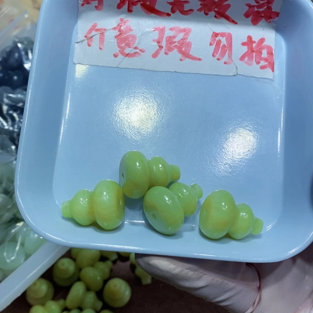 未镶嵌蛇纹石玉538