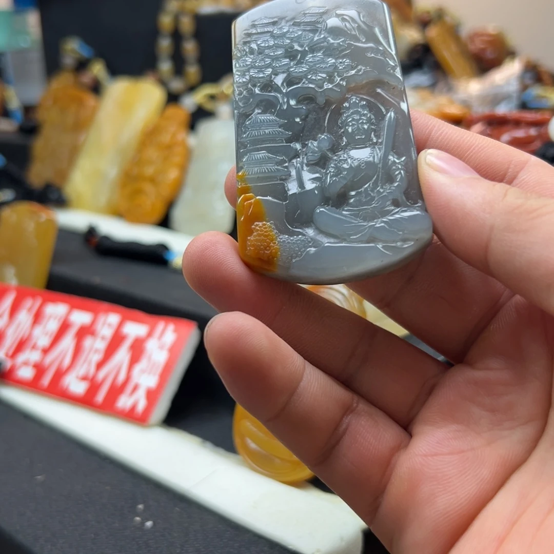 石英质玉（黄龙玉）未镶嵌hly