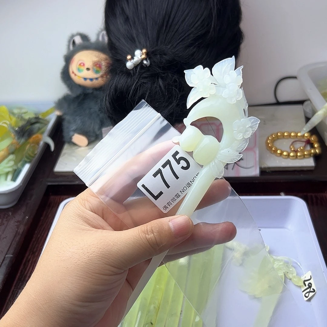 合金蛇纹石玉发饰海****贝