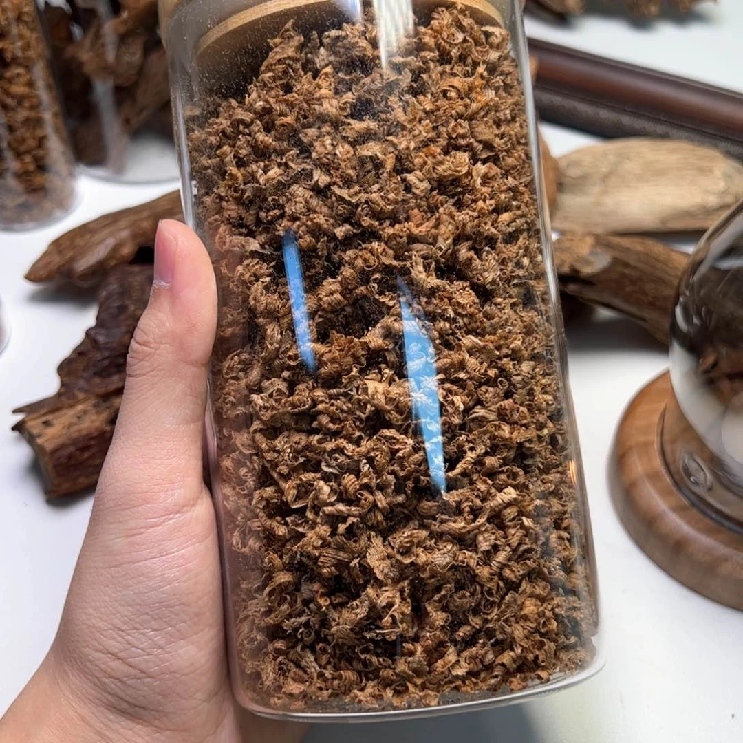 木：越南皮油勾丝50克，新年福利