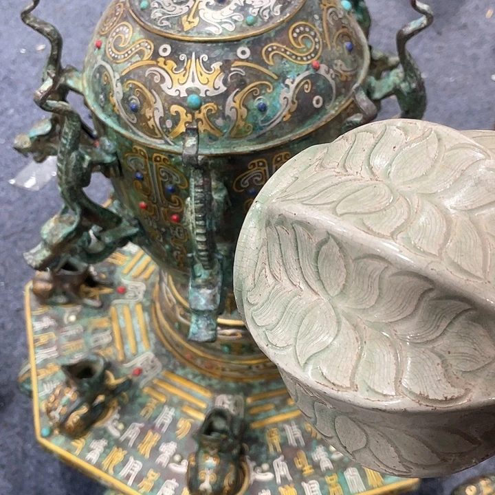 伊***A瓷器摆件瓷器摆件瓷器摆件