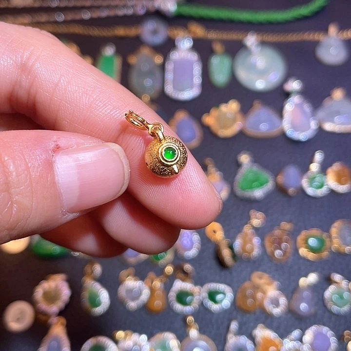 翡翠银S925镶嵌吊坠(不含链)天然翡翠