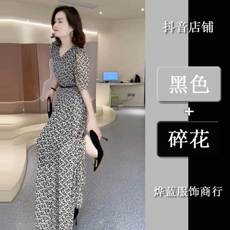 2025夏季新款高级感显瘦独特超好看气质优雅知性复古碎花连衣裙子