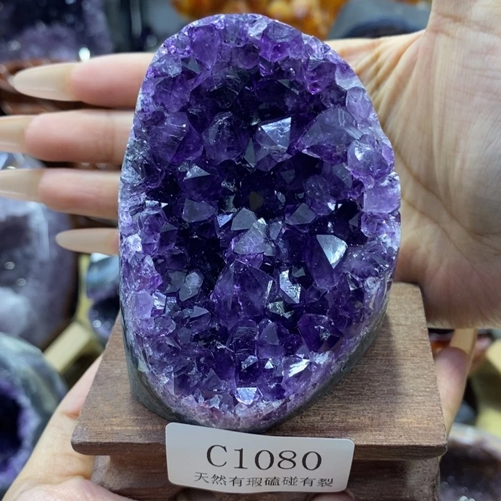 紫晶未镶嵌大型摆件（非配饰）