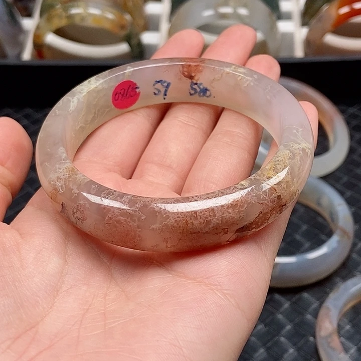 手镯玛瑙/玉髓未镶嵌多**梦