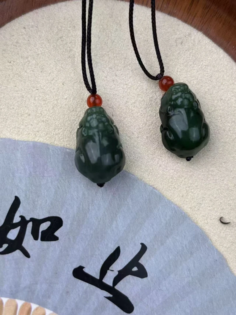 AA和田玉碧玉貔貅吊坠 多样性发货拍一单发一个