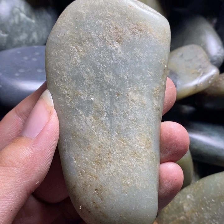 未镶嵌和田玉（糖玉）挂件