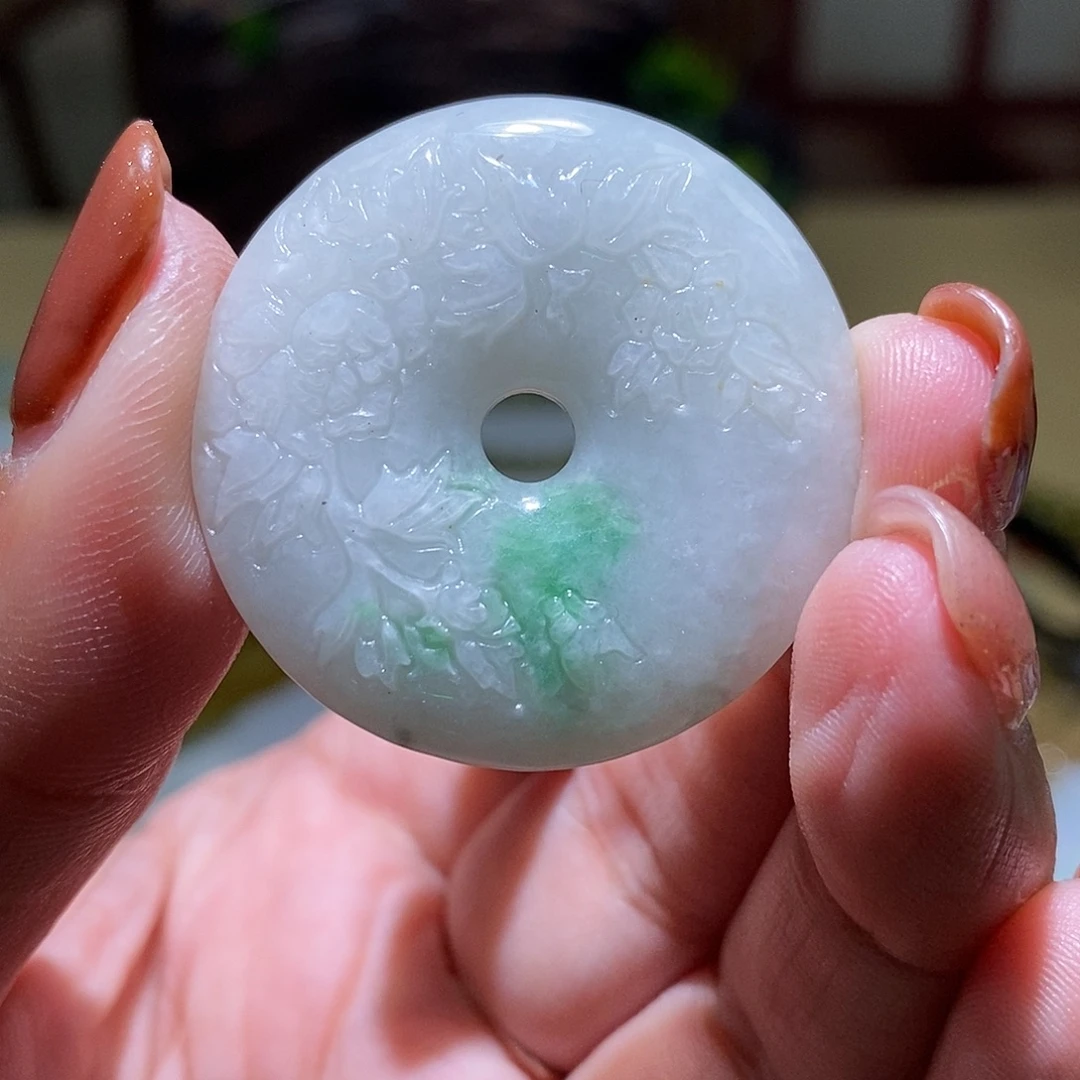 翡翠未镶嵌挂件平安扣