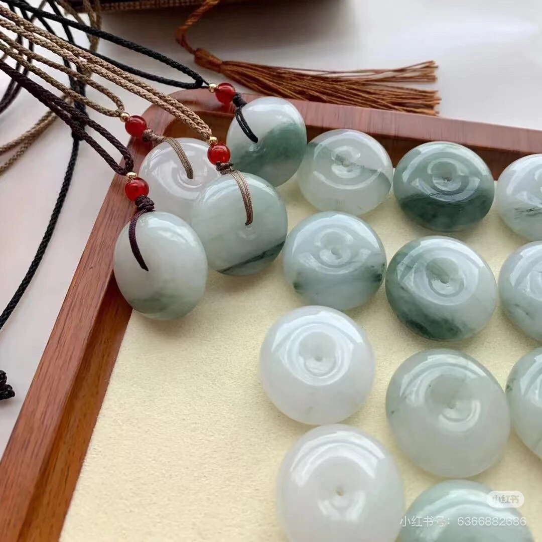 天然翡翠平安扣吊坠