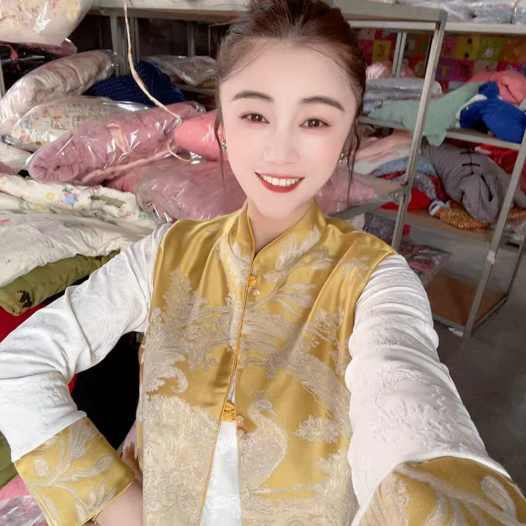 【金色孔雀】2025新中式珠珠盘扣 重工缎面提花民族风国风新款马甲