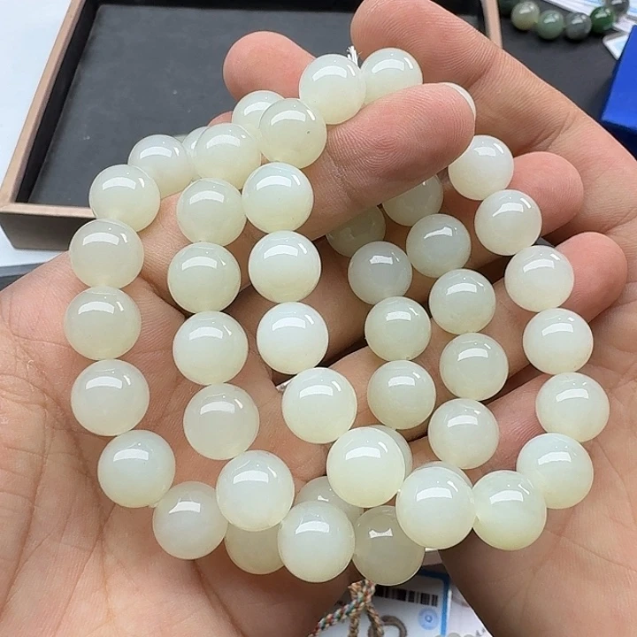 和田玉未镶嵌颈饰新疆且末钢板料卡12多样性发一