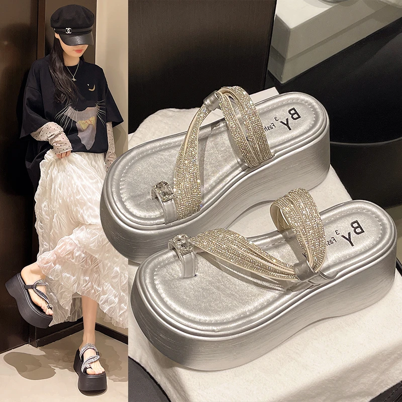 厚底增高8CM小个子套趾凉拖鞋女小码34夏外穿2025新款水钻一字拖