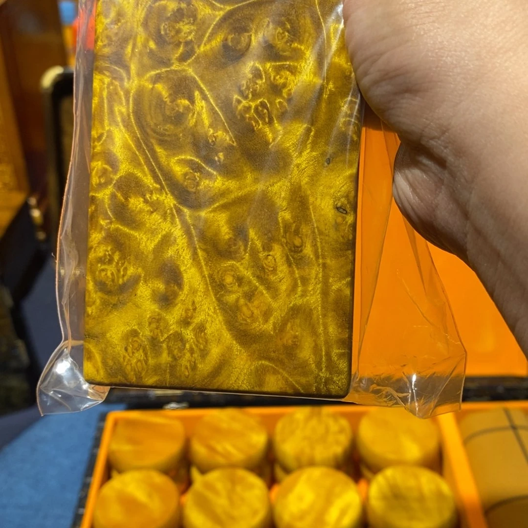 楠木15364779798089898990