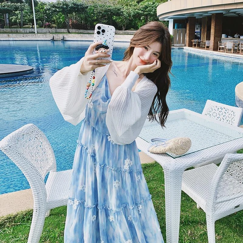 蓝色法式绝美度假风吊带裙套装女2025年春夏新款开衫连衣裙两件套