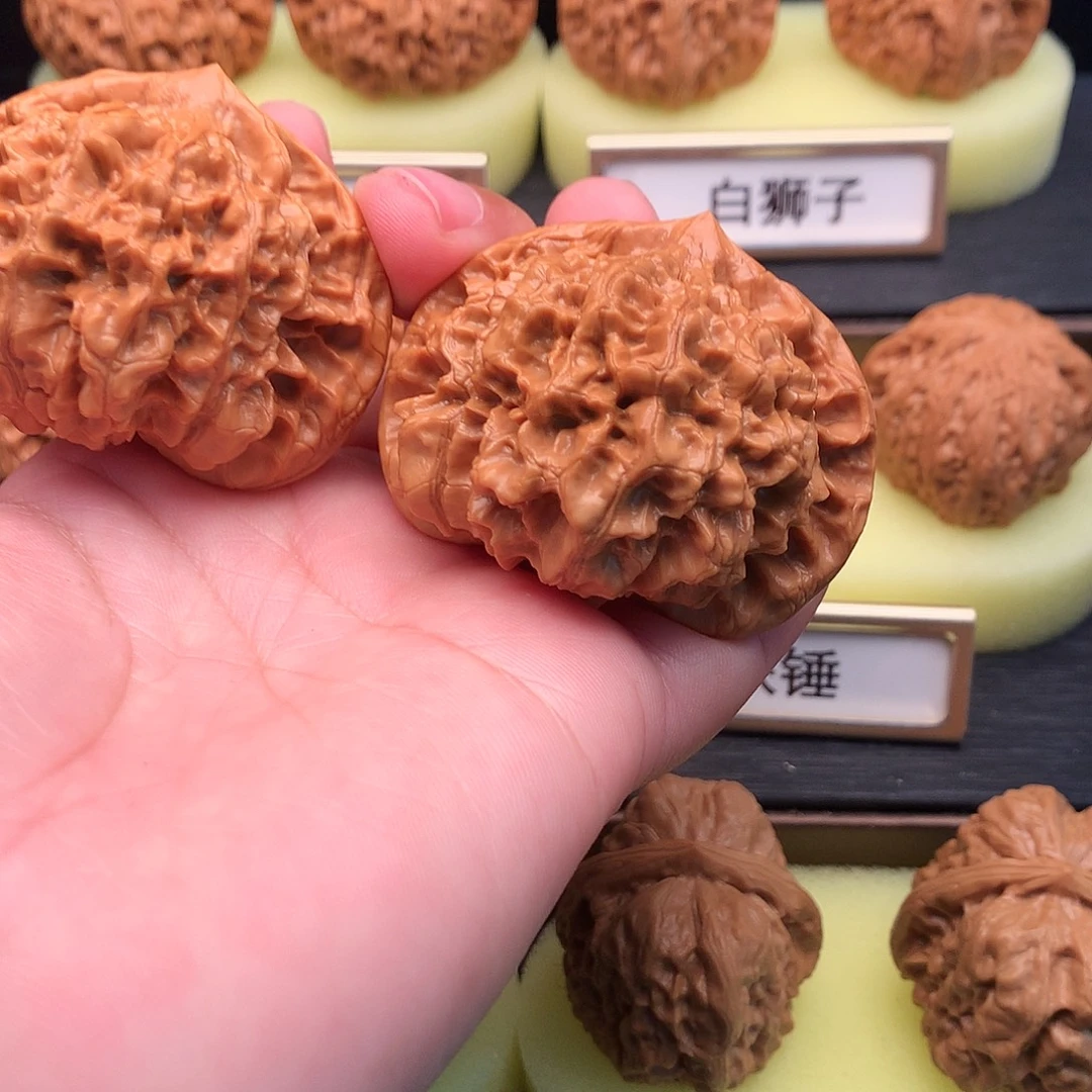文玩核桃吊坠661号官帽51
