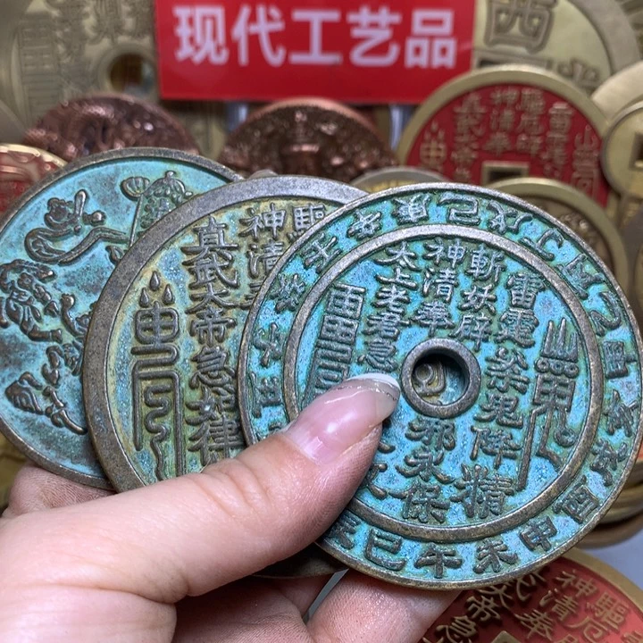 铜悟*h现代工艺品花钱35