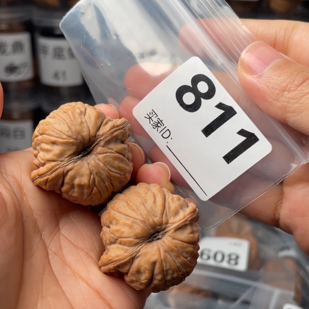 把件文玩核桃全品35.5石佛公子
