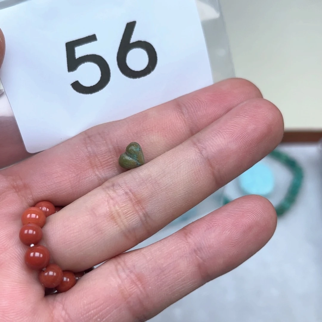 南红玛瑙未镶嵌珠宝奇石