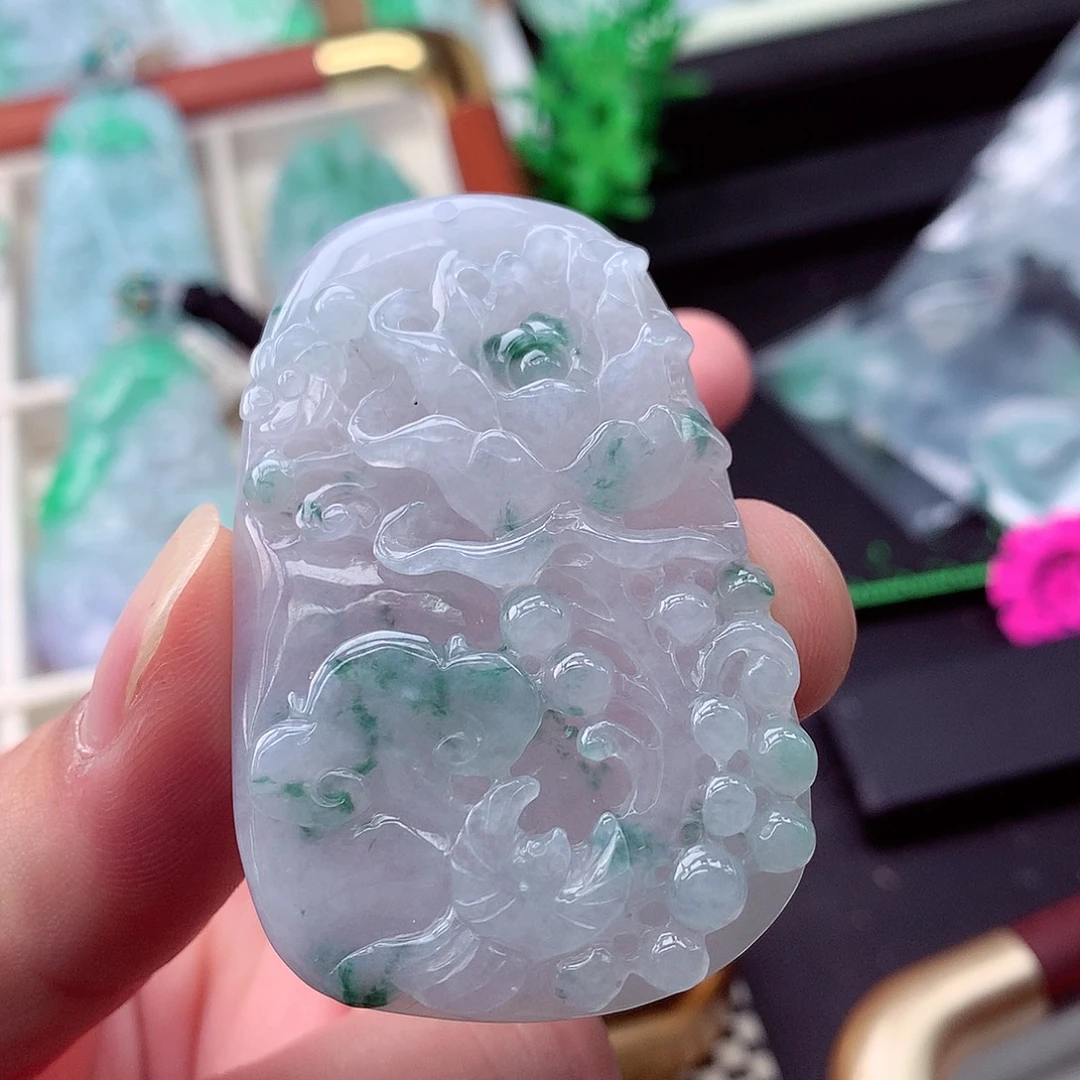 翡翠未镶嵌吊坠(不含链)