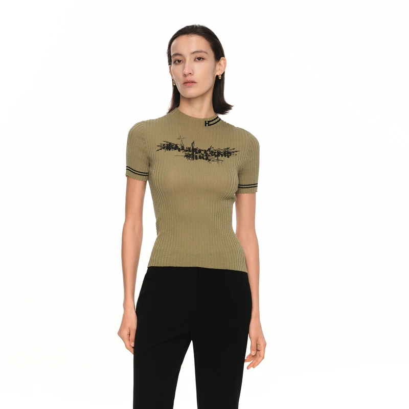 H·GENTEEL荷高撞色细节圆领坑条针织衫GCE21650570