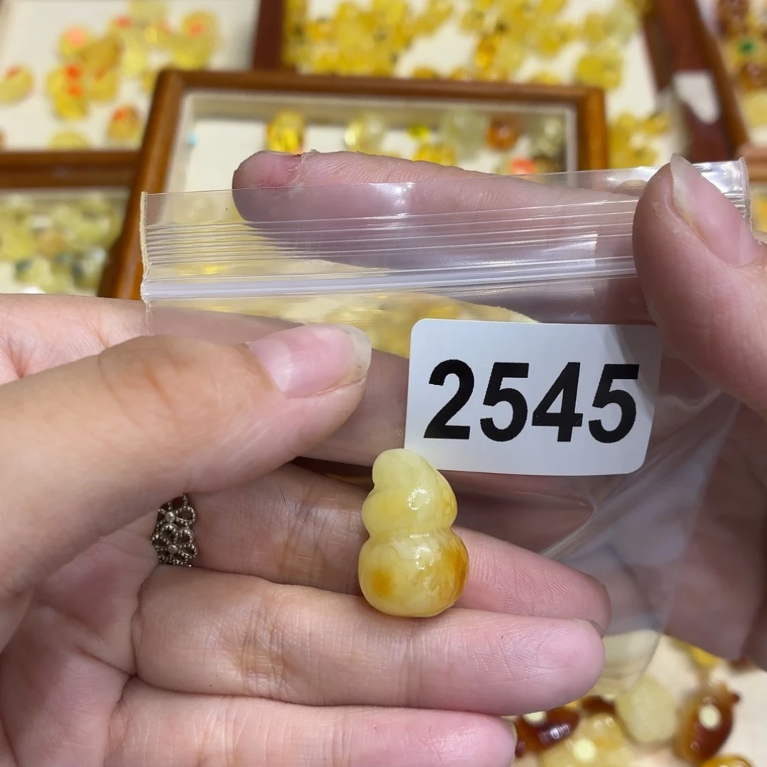 琥珀未镶嵌毛衣链