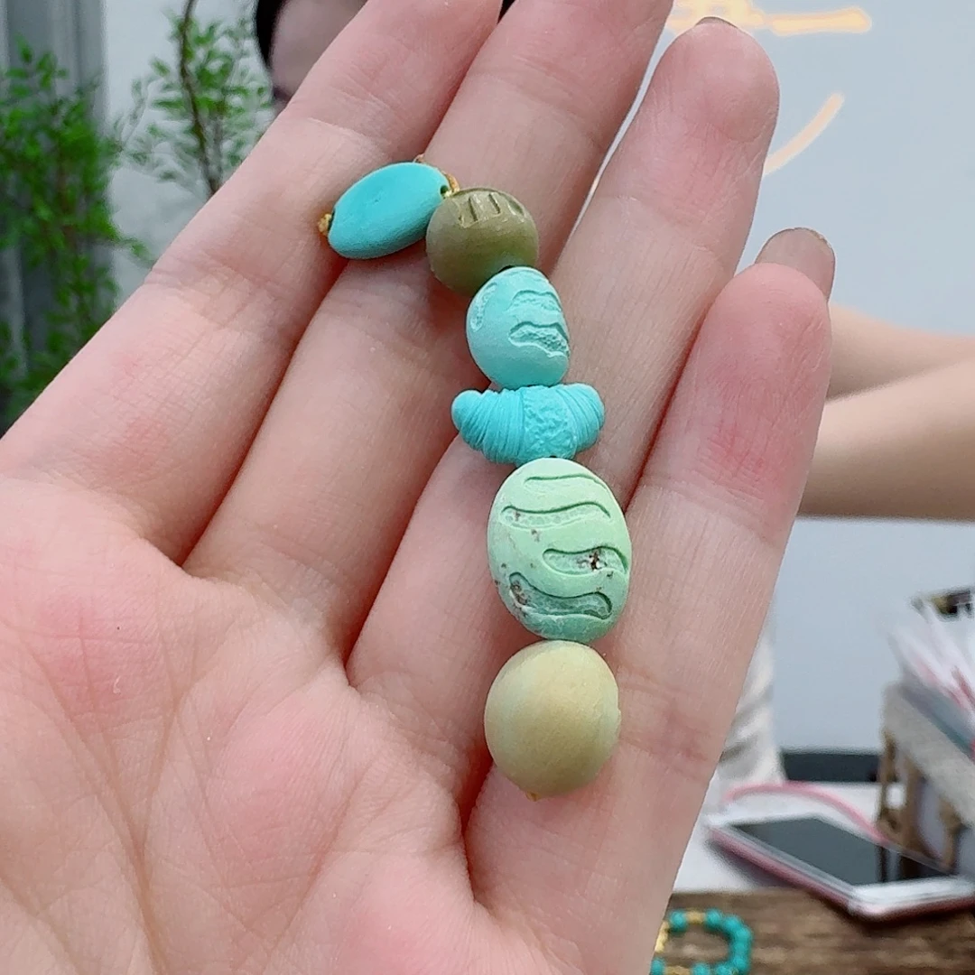 未镶嵌绿松石珠宝奇石