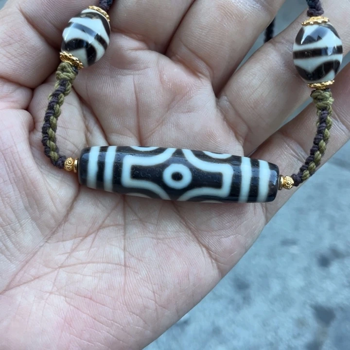 大***浪玛瑙/玉髓（覆膜）未镶嵌颈饰