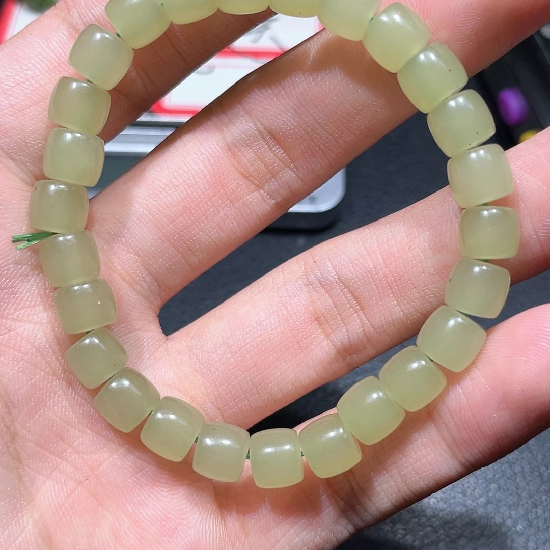 透闪石质玉未镶嵌手链