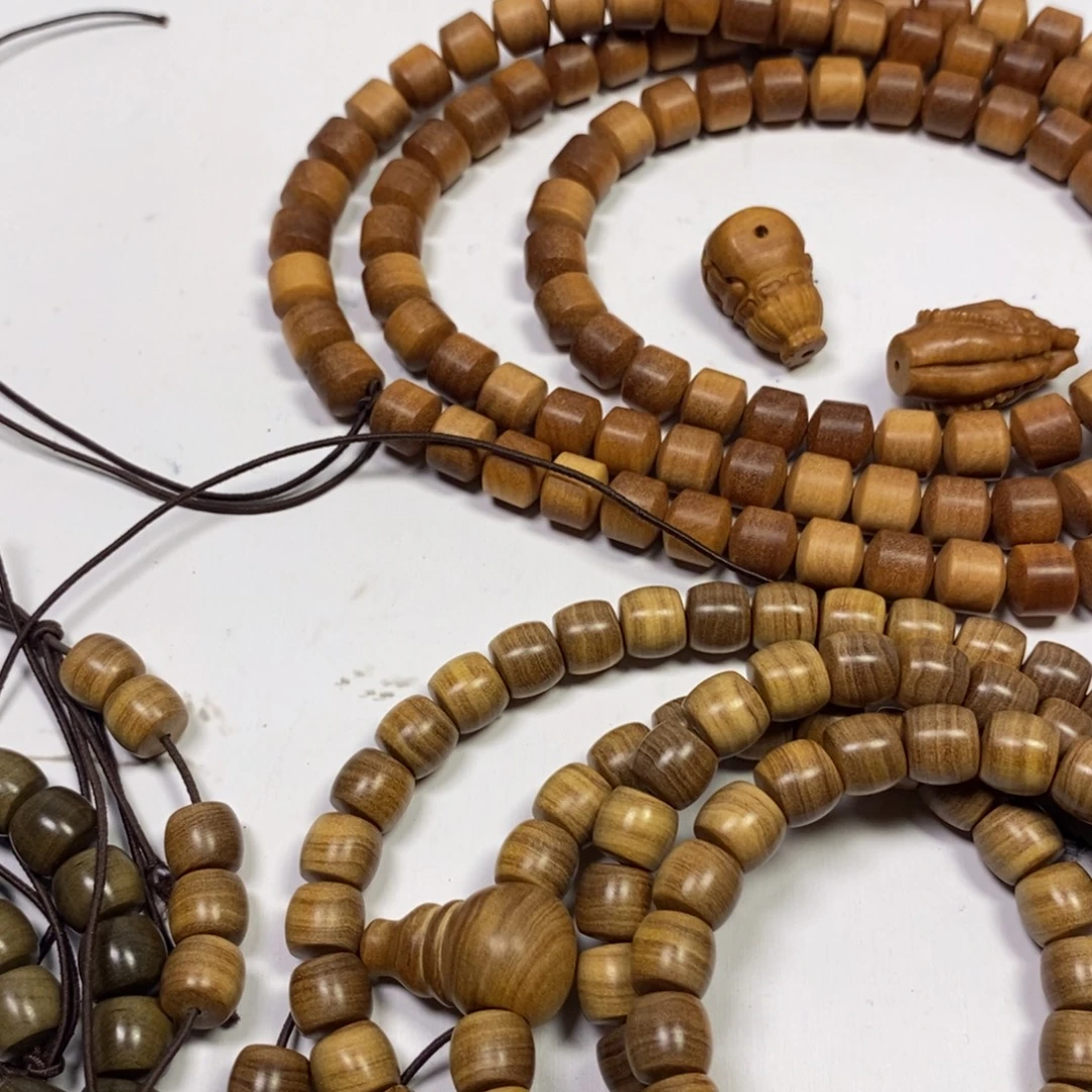 王***）檀香木老山檀香（10.11老型，9.9桶珠.9.10阴沉，89直切）