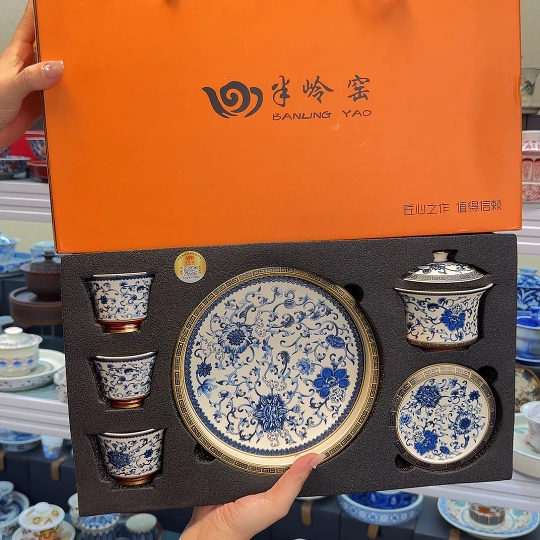 我们都在努力着改变