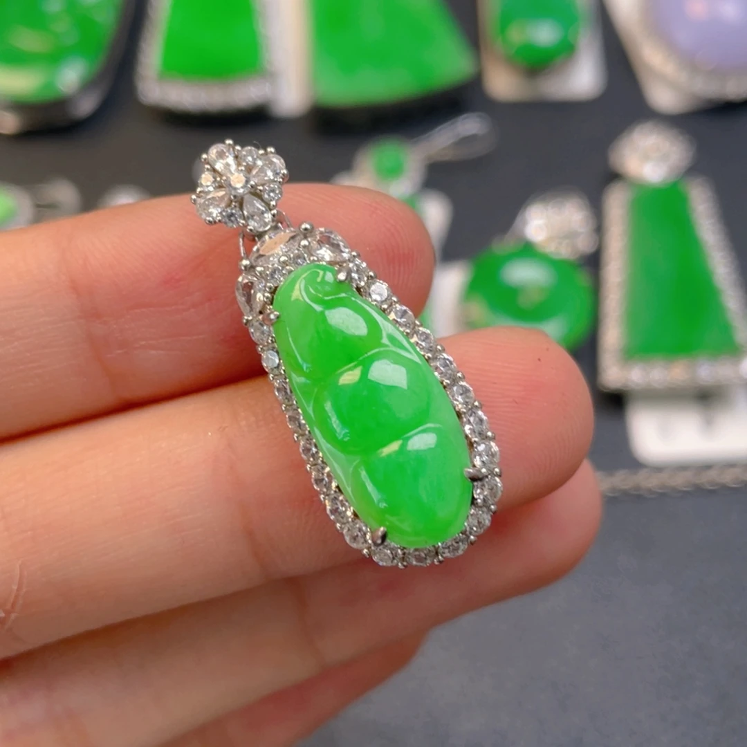 翡翠银S925镶嵌颈饰