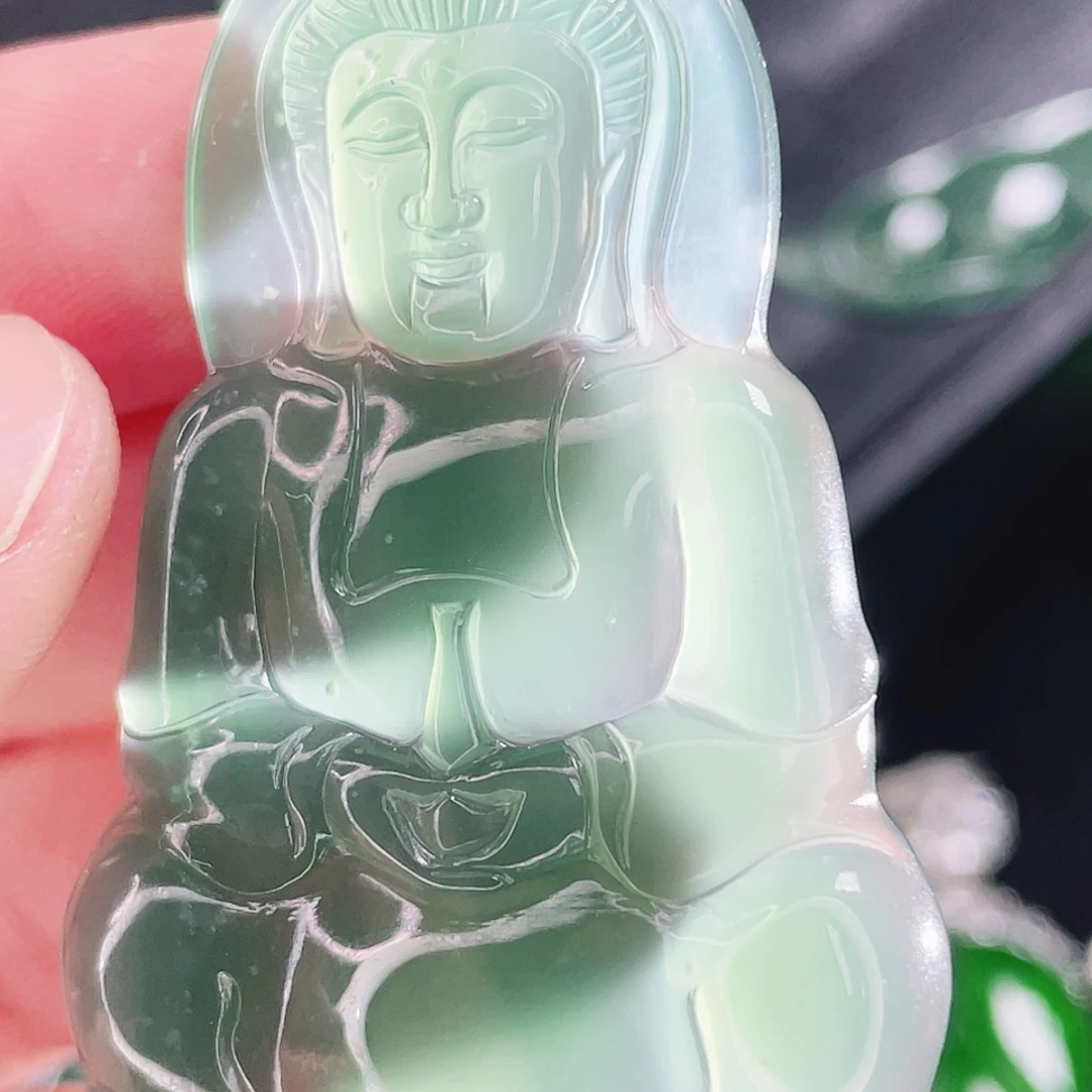 翡翠未镶嵌颈饰16