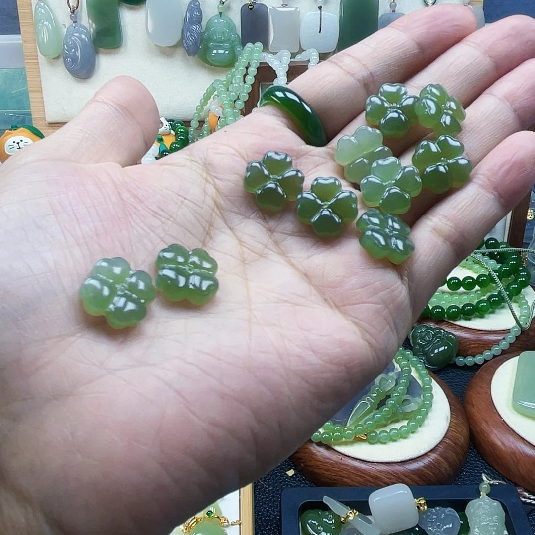 和田玉未镶嵌颈饰多样性发2