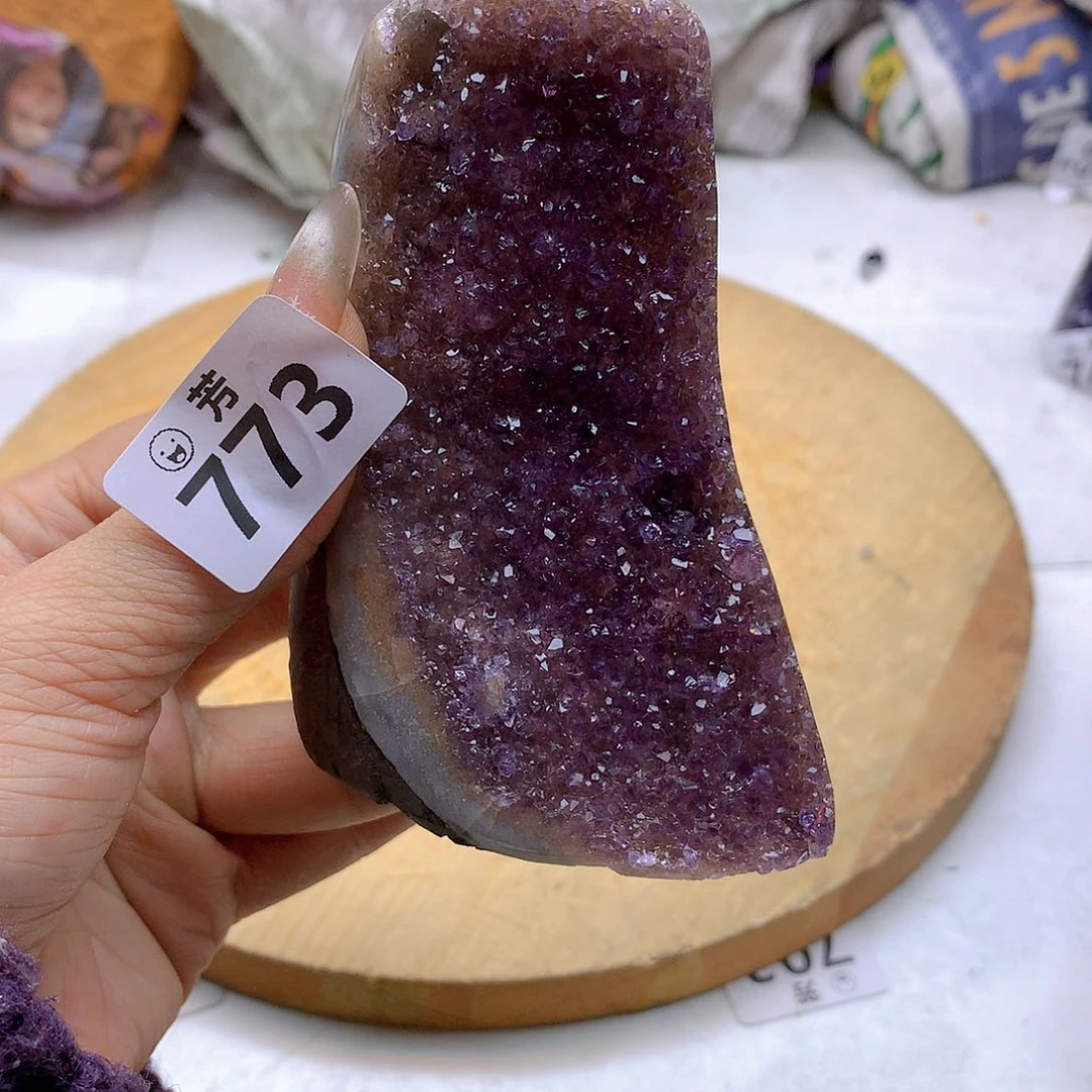 紫晶大型摆件（非配饰）未镶嵌