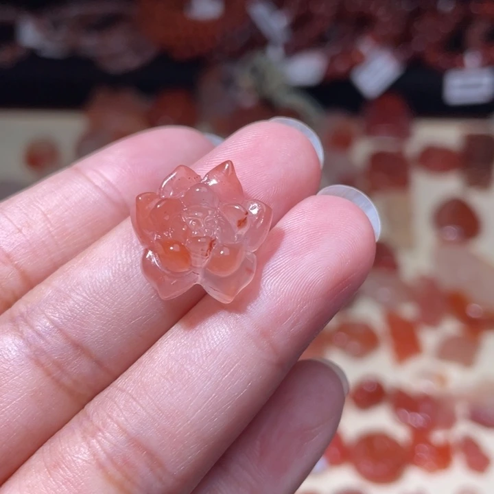 南红玛瑙莲花通孔未镶嵌2062