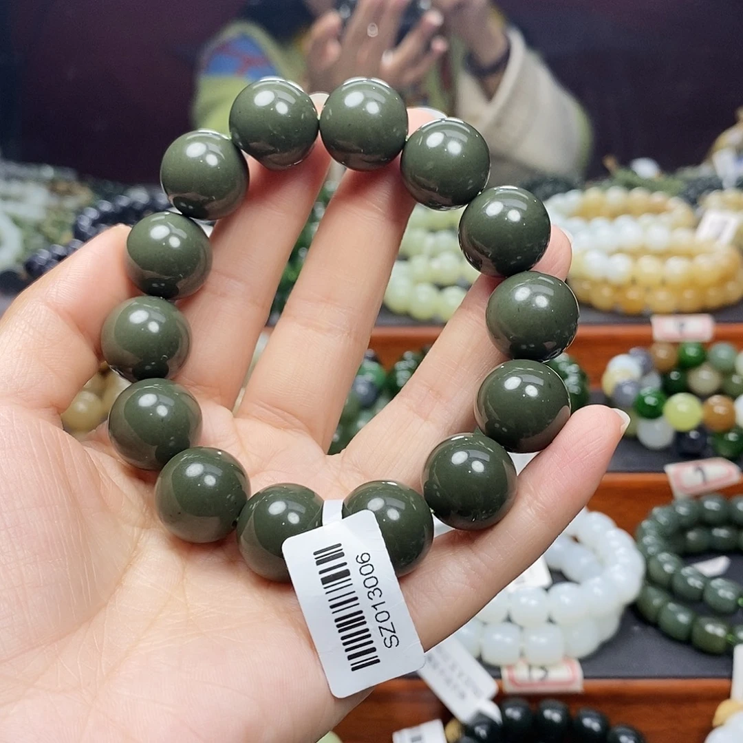 悟***乐和田玉未镶嵌手链