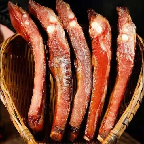 （现称现拍）材火烟熏腊排骨，赠品以主播现场讲解上称为准